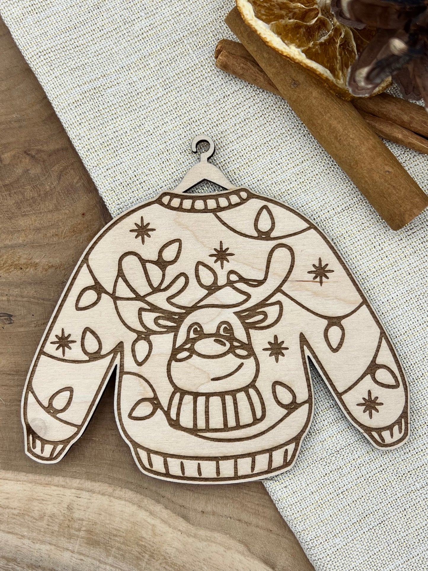 Holz-Weihnachtspullover