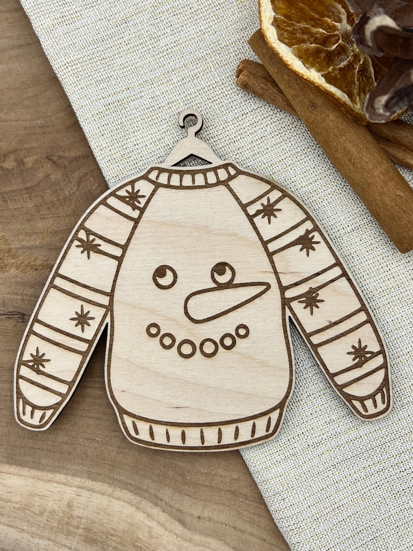 Holz-Weihnachtspullover