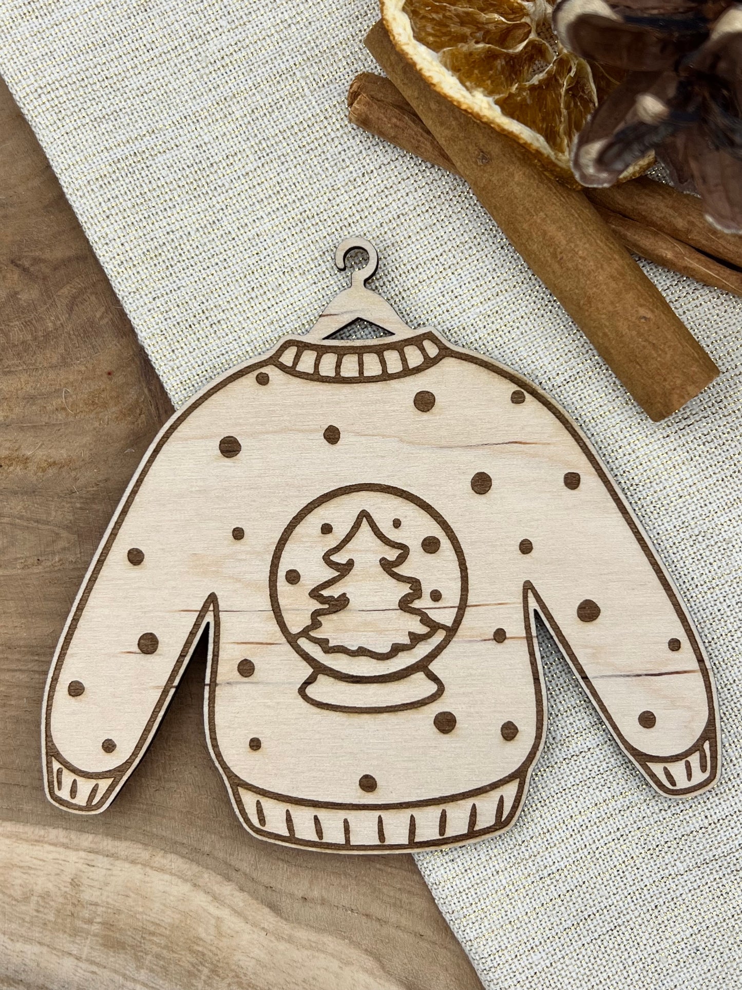 Holz-Weihnachtspullover